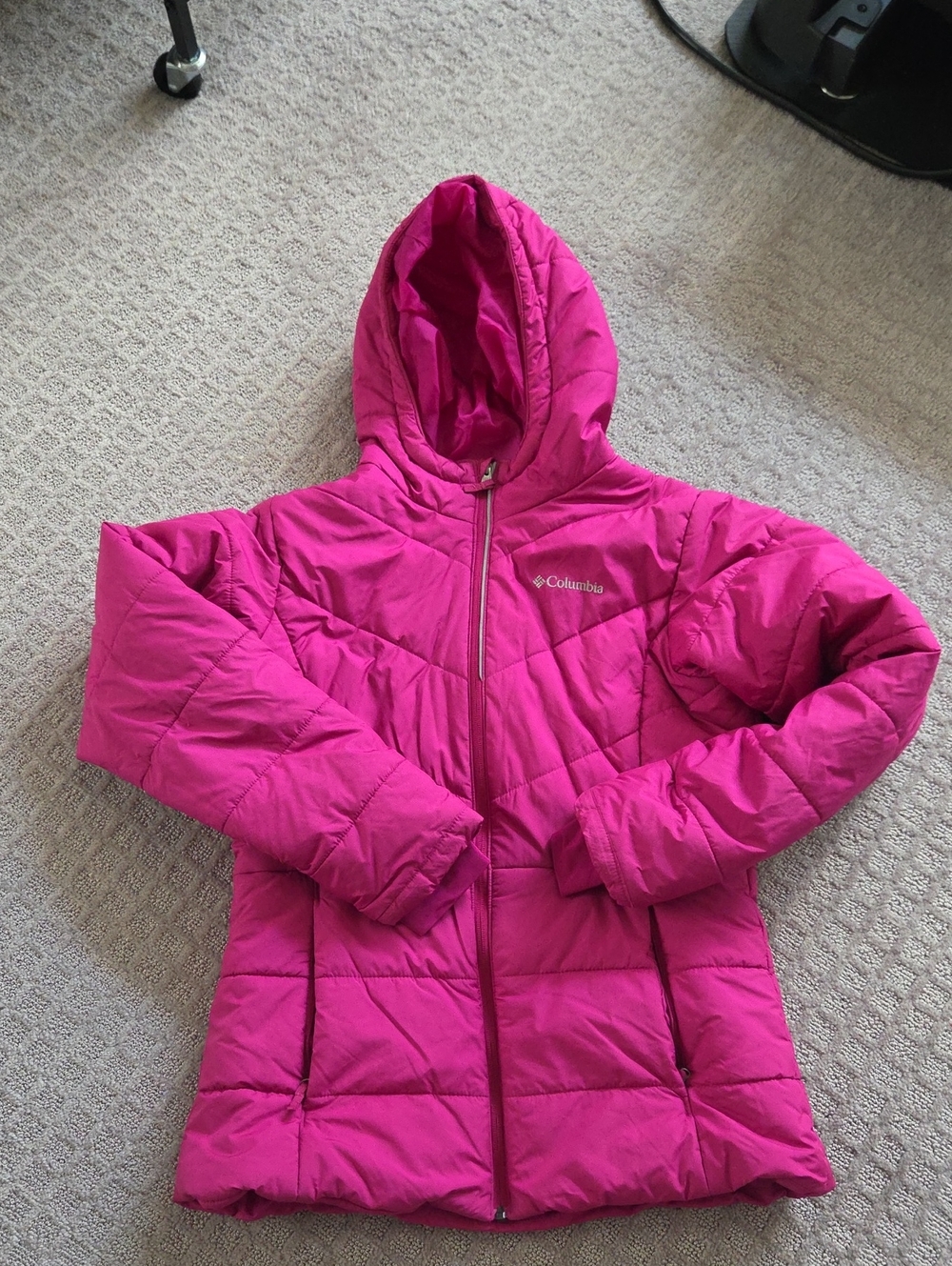 Columbia Girls Hooded Puffer Jacket in Pink